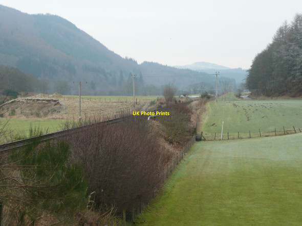 Photo 6"x4" The railway at Dalmarnock Dalguise c2012