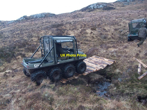 Photo 6"x4" Argocat crossing burn Cnoc a' Ghlinnein c2012
