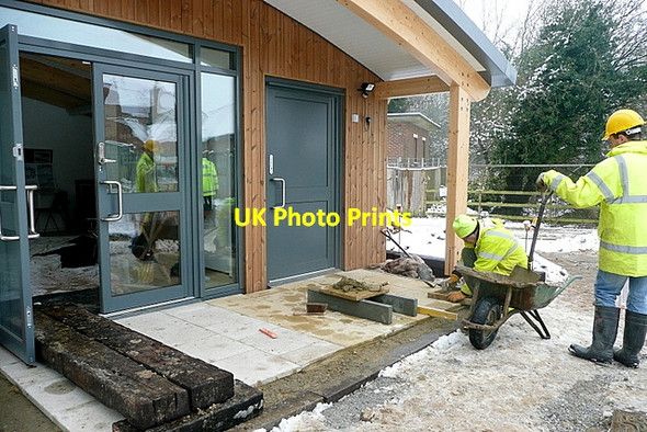 Photo 6"x4" Getting the visitor centre ready Loxwood c2012 P2
