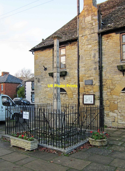 Photo 6"x4" The Market Cross (replica), Market Square, Eynsham Eynsham c2011