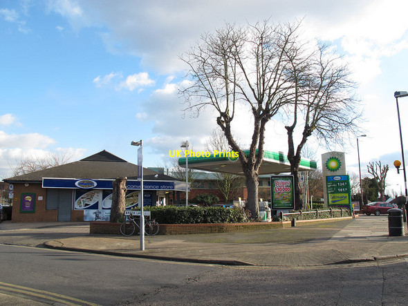 Photo 6"x4" Brook Lane filling station Greenwich\/TQ3977 c2012
