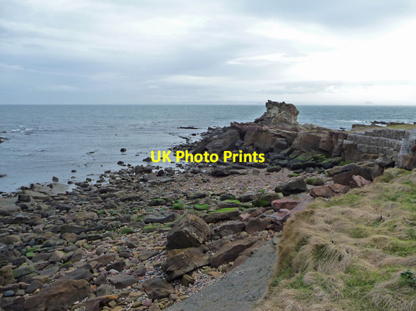 Photo 6"x4" Johnny Dow's Pulpit, Billow Ness Anstruther Wester c2012