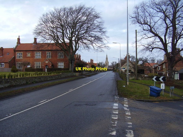 Photo 6"x4" High Road, Manthorpe Grantham c2012
