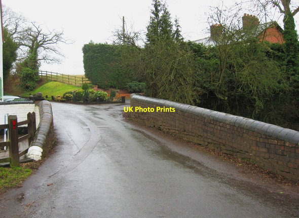 Photo 6"x4" Whittington Bridge (No. 27), Staffs & Worcs Canal, near Whittington Whittington\/SO8582 c2012