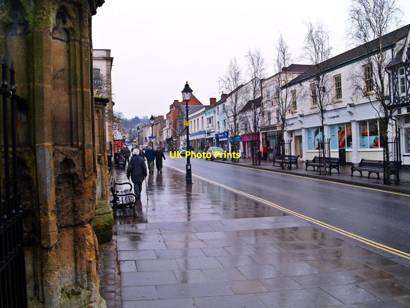 Photo 6"x4" High Street Glastonbury c2012