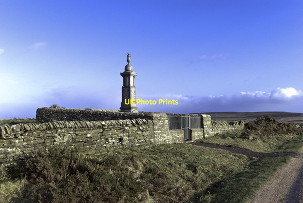 Photo 6"x4" Canisbay memorial Canisbay c2012