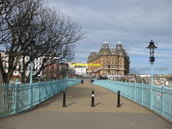 Photo 6"x4" Spa footbridge and The Grand Hotel Scarborough\/TA0388 c2012