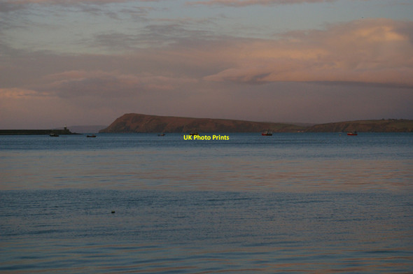 Photo 6"x4" Fishguard harbour Goodwick\/Wdig c2012