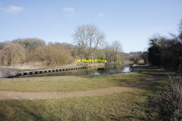 Photo 6"x4" Mooring by the bridge Midgham Green c2012