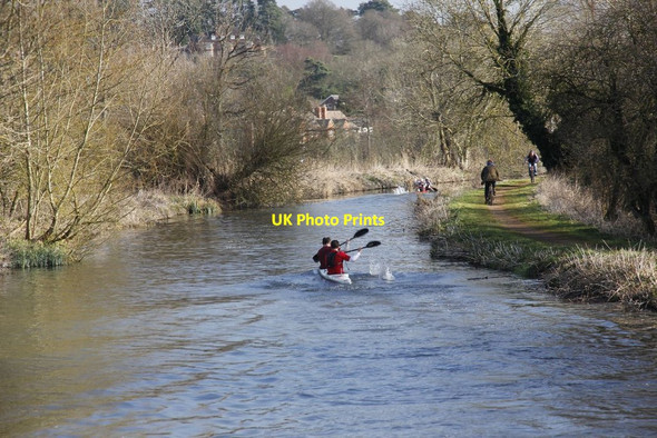Photo 6"x4" Paddling away Midgham Green c2012