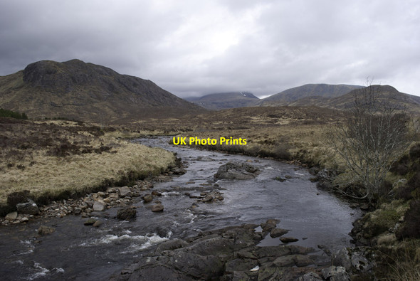 Photo 6"x4" River Oykel beyond Loch Ailsh Benmore Lodge\/NC3211 c2012