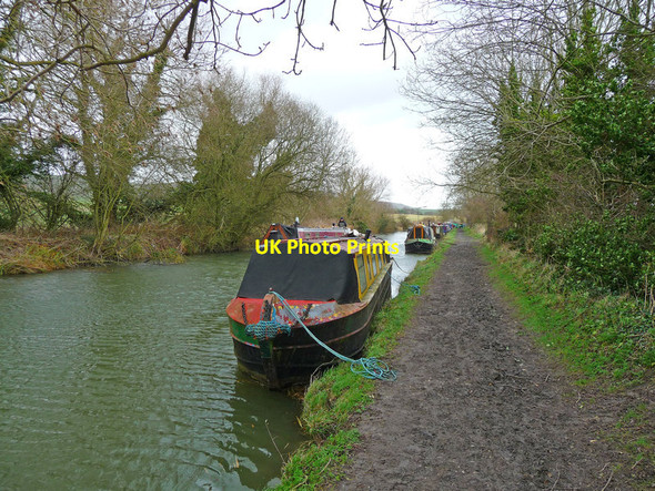 Photo 6"x4" Honeystreet - Kennet And Avon Canal Honeystreet c2011