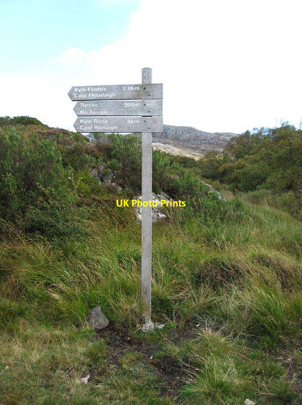 Photo 6"x4" Signpost at Arnish, Raasay Arnish c2010
