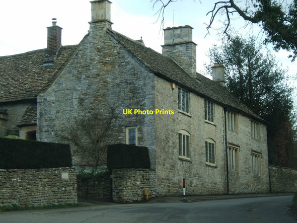 Photo 6"x4" Roadside housing in Alderley Alderley c2012