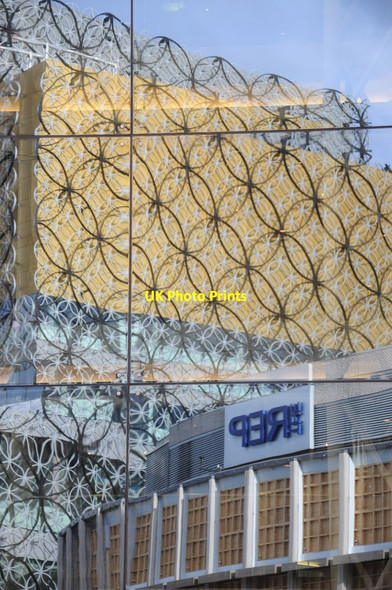 Photo 6"x4" Reflection of Birmingham REP and new library Lee Bank c2012