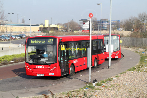 Photo 6"x4" Bus Stand At Central Middlesex Hospital Acton\/TQ2080 c2012