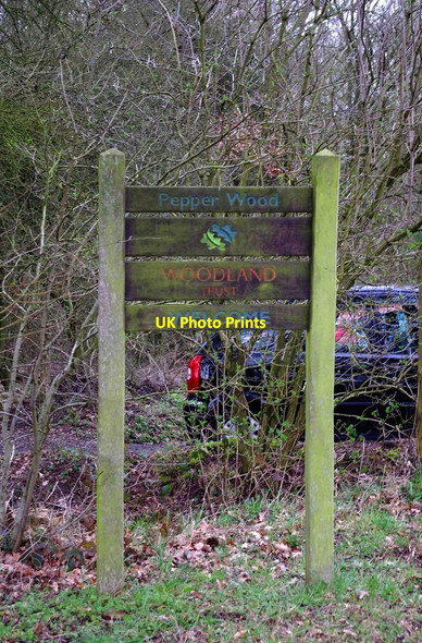 Photo 6"x4" Sign by entrance to Pepper Wood Bournheath c2012