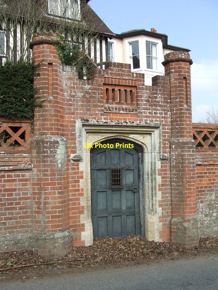 Photo 6"x4" Gated Entrance Boot Street c2012