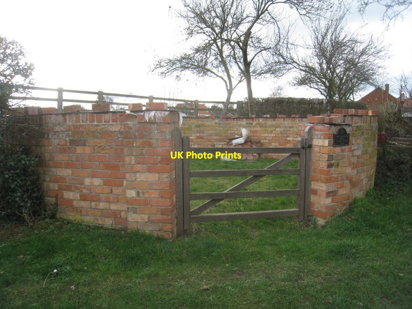 Photo 6"x4" The village pound Syerston c2012