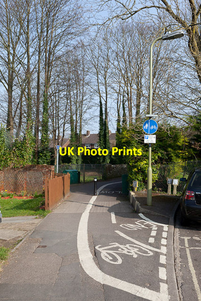 Photo 6"x4" Path at end of Moss Road Winchester c2012