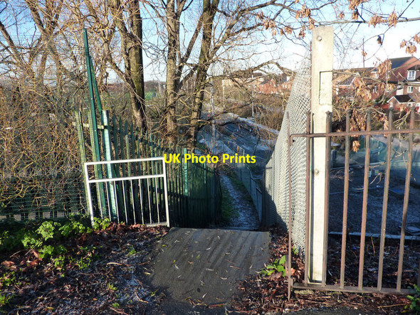 Photo 6"x4" The top of Twenty-Seven Steps, Mauldeth Road West, Chorlton Barlow Moor c2011