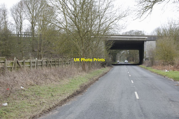 Photo 6"x4" Road through the M4 Hermitage\/SU5173 c2012