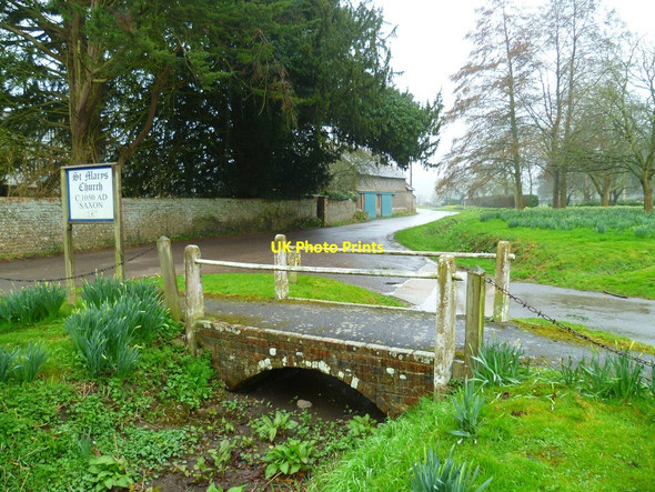 Photo 6"x4" Little bridge on Stoughton green Stoughton\/SU8011 c2012