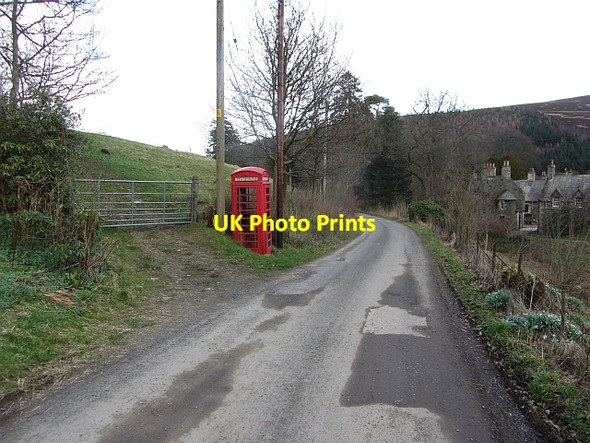 Photo 6"x4" Telephone box, The Glen Howford\/NT3136 c2012
