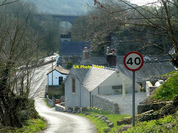 Photo 6"x4" Meadow Lane descending into Miller's Dale village Miller's Dale\/SK1473 c2012