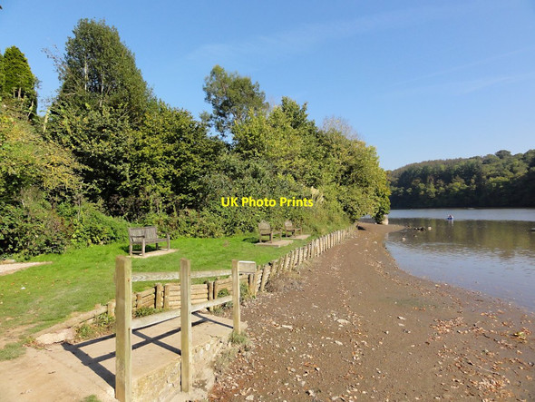 Photo 6"x4" Rest Area on the Edge of Mill Pool Stoke Gabriel c2011