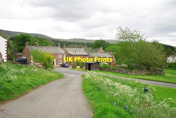 Photo 6"x4" Melmerby, village scene Melmerby\/NY6137 c2011