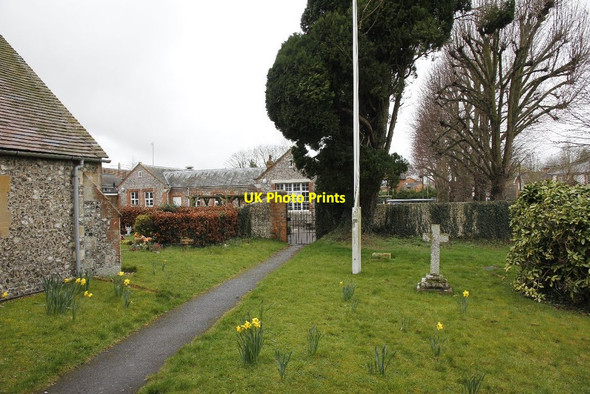 Photo 6"x4" Shortcut to the school Furzedown\/SU3629 c2012