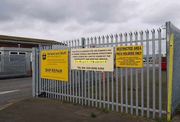 Photo 6"x4" Entrance gates, Belfast Belfast c2012