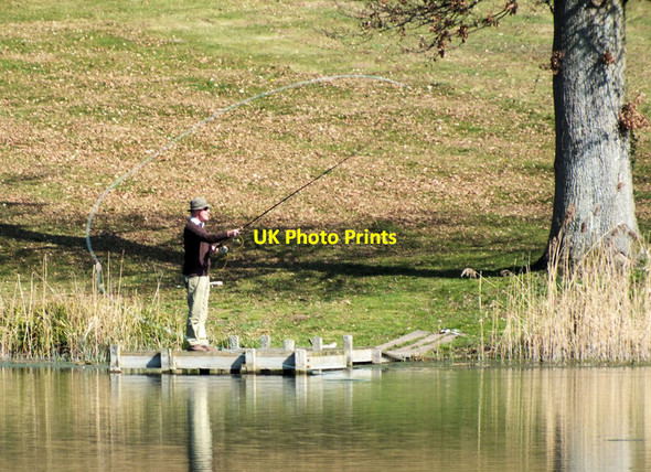 Photo 6"x4" Nice cast Fonthill Bishop c2012