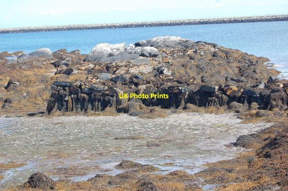 Photo 6"x4" Old jetty, Berneray Port nan Long c2010