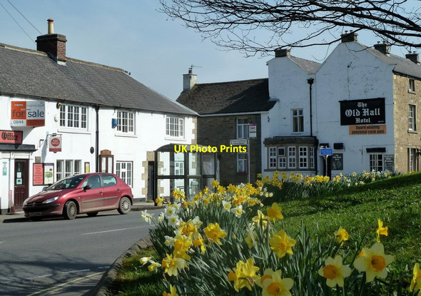 Photo 6"x4" By the main road through Hope Aston\/SK1883 c2012