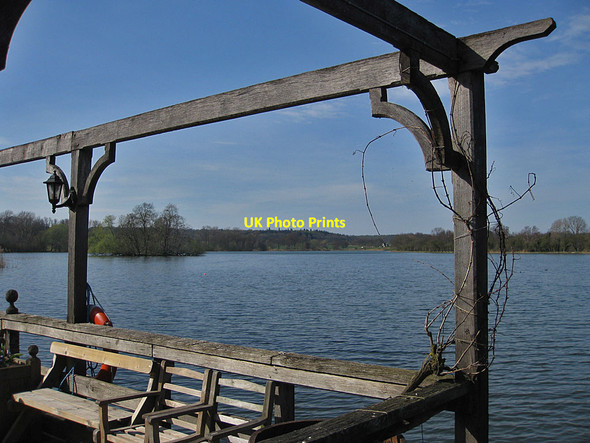 Photo 6"x4" Warm, Spring day by the Great Lake Coneysthorpe c2012