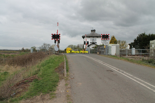 Photo 6"x4" Langford Level Crossing Holme\/SK8059 c2012