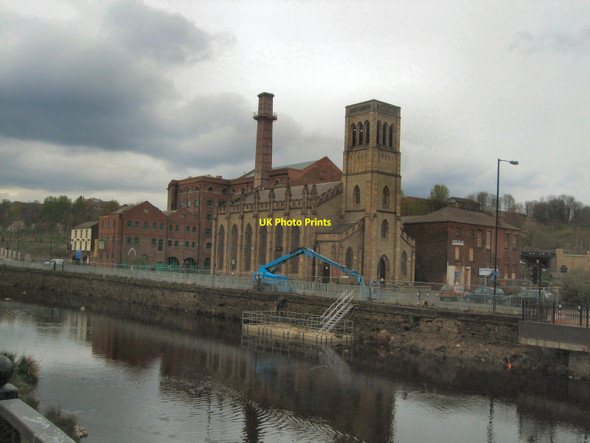 Photo 6"x4" New Testament Church of God, Sheffield Sheffield\/SK3587 c2012