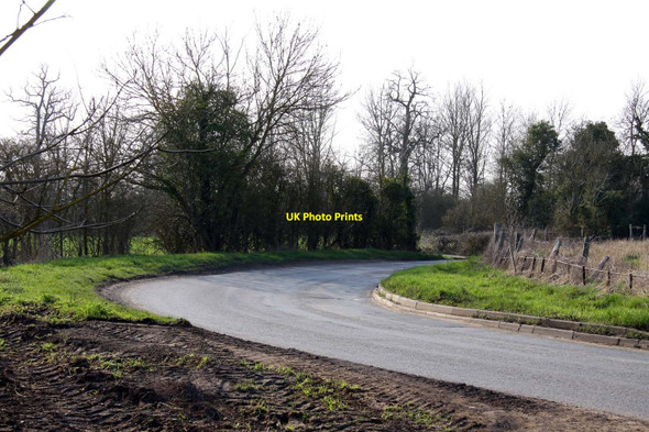 Photo 6"x4" The road to Denchworth West Hanney c2012