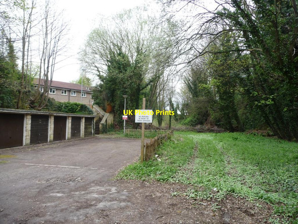 Photo 6"x4" Now the end of the line Wetherby c2012