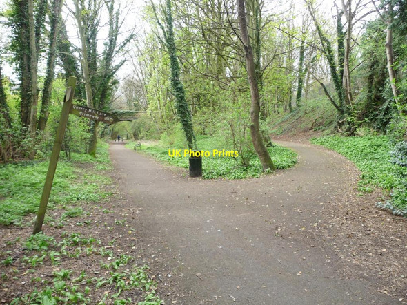 Photo 6"x4" Route to Quarry Hill bridleway Wetherby c2012