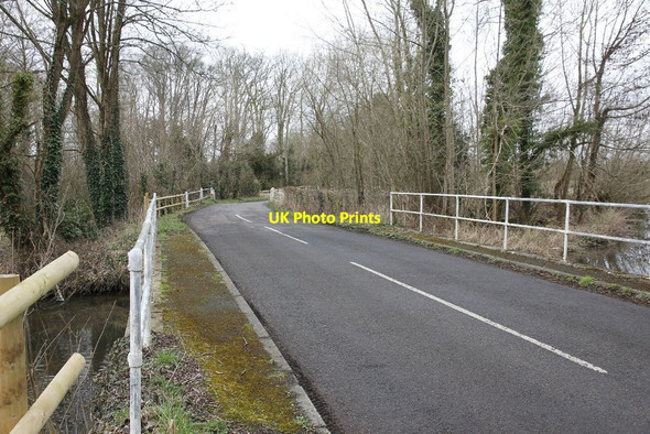 Photo 6"x4" Over the bridges Horsebridge\/SU3430 c2012