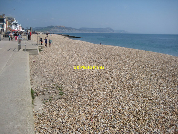 Photo 6"x4" Beach at Lyme Regis Lyme Regis c2012