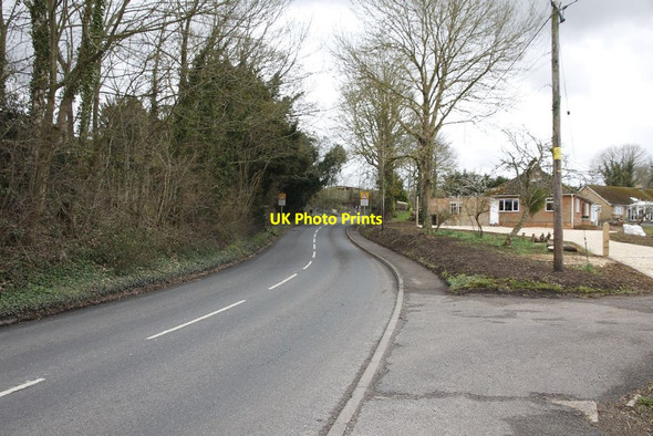 Photo 6"x4" Along the pavement Horsebridge\/SU3430 c2012