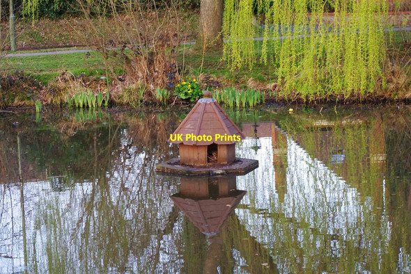 Photo 6"x4" Duck house on the village pond, Bisley, Surrey Bisley\/SU9559 c2012