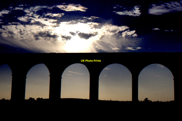 Photo 6"x4" The Welland Viaduct, evening Harringworth c1999