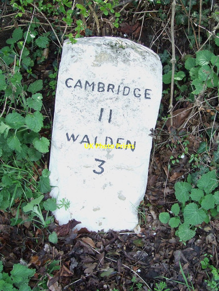 Photo 6"x4" Old Milestone Great Chesterford c2012