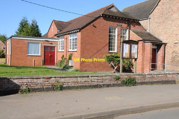 Photo 6"x4" Slimbridge Village Hall Slimbridge c2012