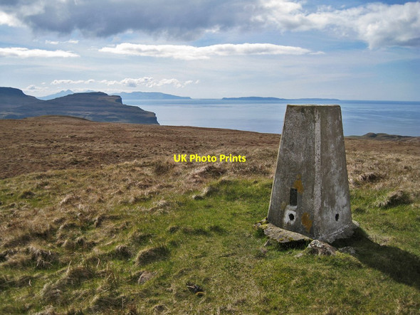 Photo 6"x4" Summit of Beinn nan Dubh-lochan - South view Fiskavaig c2012
